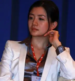 马云曾千里寻她(6)李颖个人资料简历_人物_滕州生活网