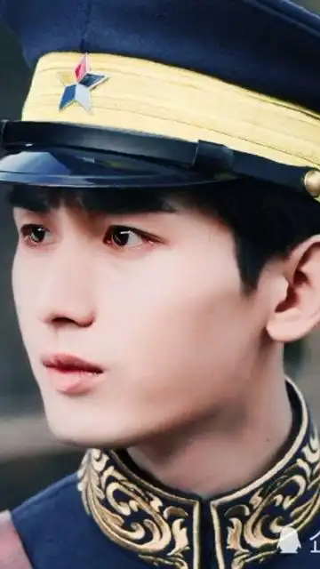 成毅军装也太帅了好期待他和袁冰妍合作一场民国戏