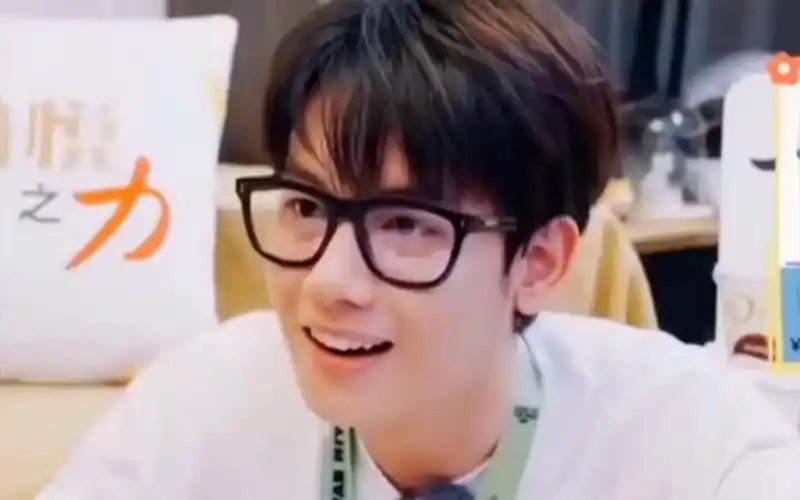 胡先煦德云社在逃演员