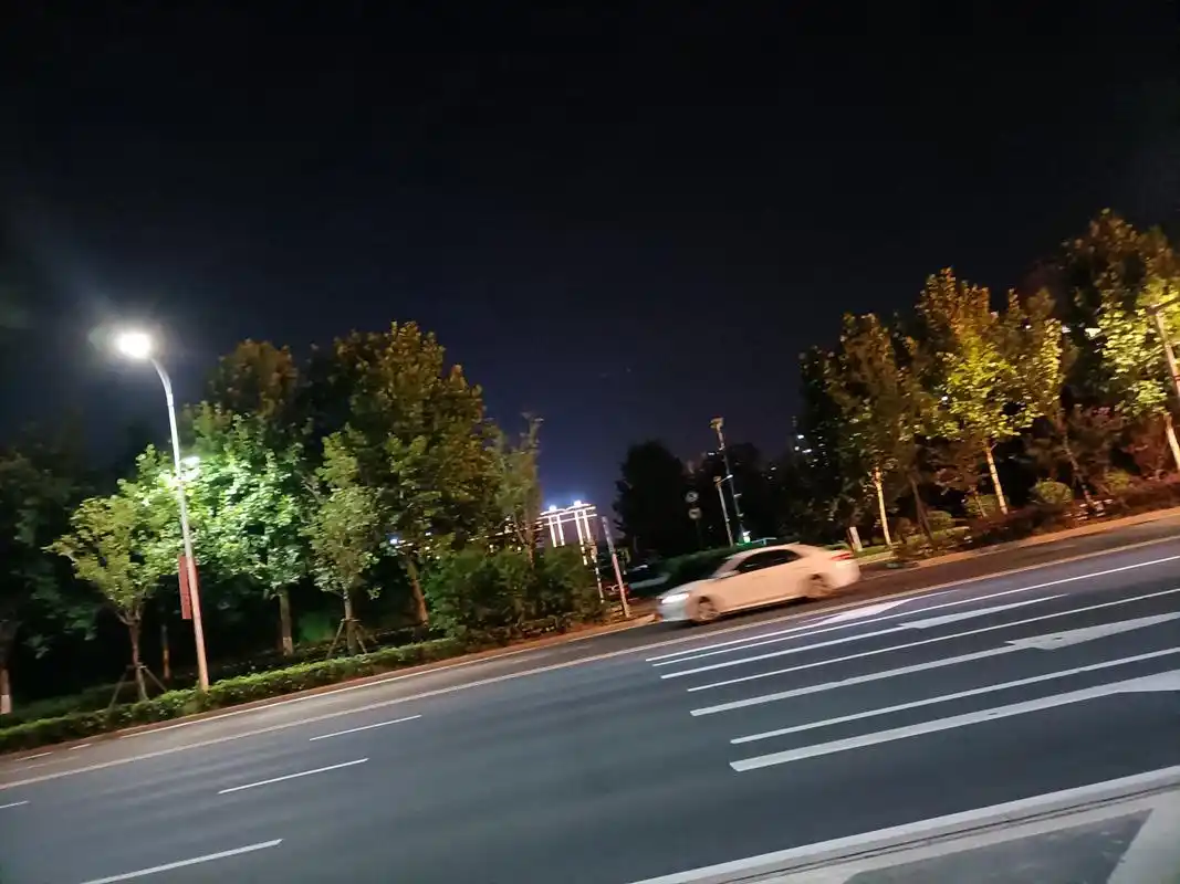晚上的夜景,惹人一醉