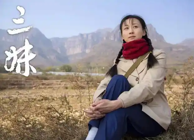 三妹练束梅实力演技服人变身收视女王