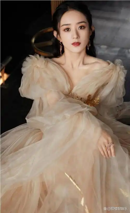 揭秘赵丽颖冯绍峰离婚真相婚前已有裂痕如今差距愈发明显