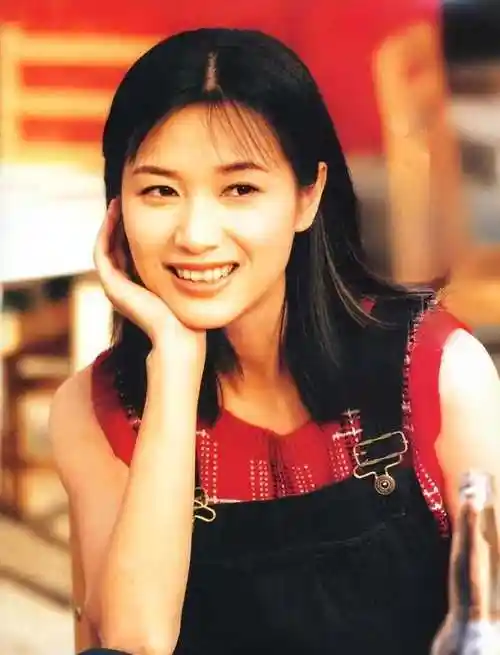 徐静蕾:不婚赴美奢华生活,历经四恋共八个男友