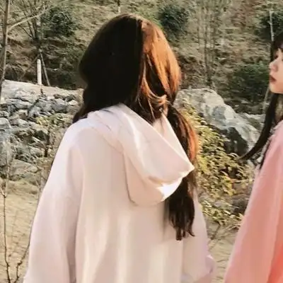 高清闺蜜头像可爱真人霸气高冷两张图