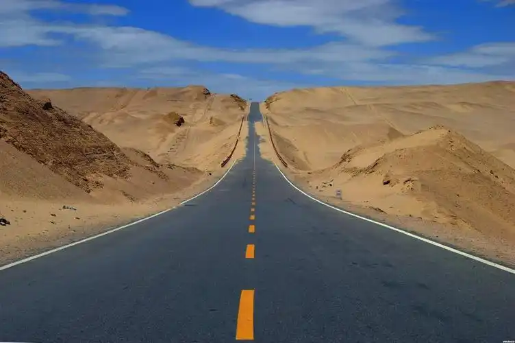 2540公里!世界最长最荒凉沙漠公路在我国,近500公里为无人区!