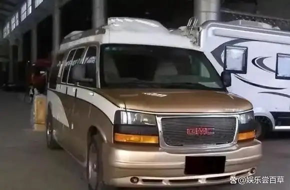 "神仙姐姐"刘亦菲:身价百亿豪车遍地,为何却一直没人迎娶?