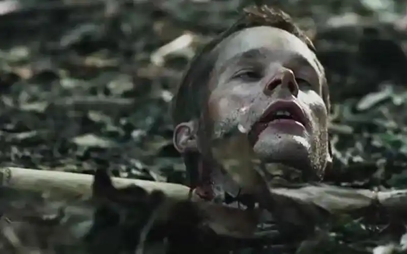 【士兵之死】三个美国大兵惨死于越南的地道中!