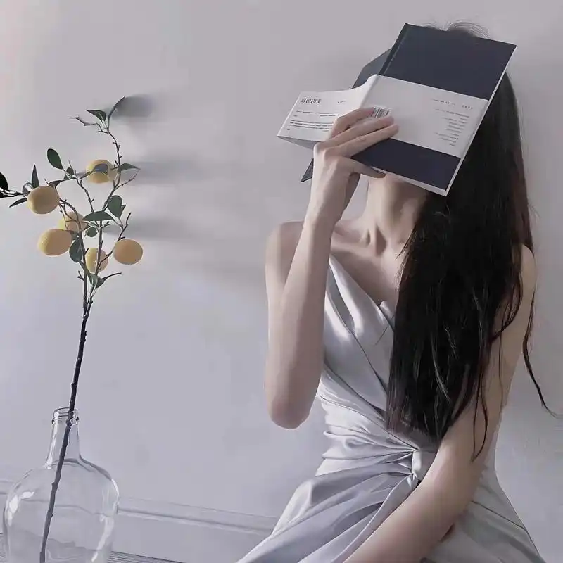 30-40岁女头像高级质感成熟 - 抖音