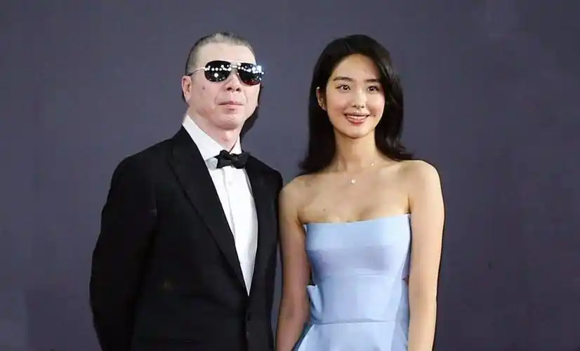 原创杨采钰公认的美女类型她和陈金飞相差30岁的忘年恋争议不小