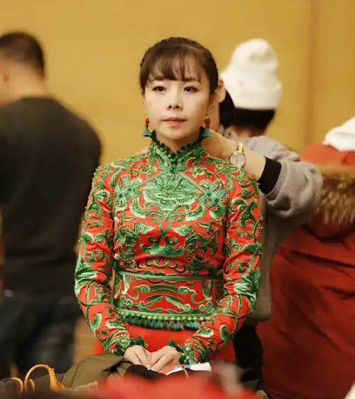 回顾王二妮和李飞结婚9年她初心不改他却像换了个人