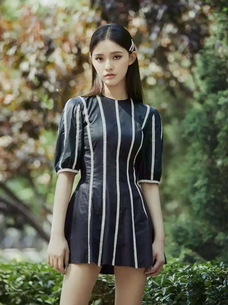 林允稍后将出席亚洲影视周启动仪式,共同聚焦亚洲经典影视作品.