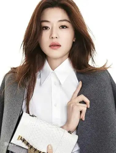 全智贤:气质非凡的韩国女明星