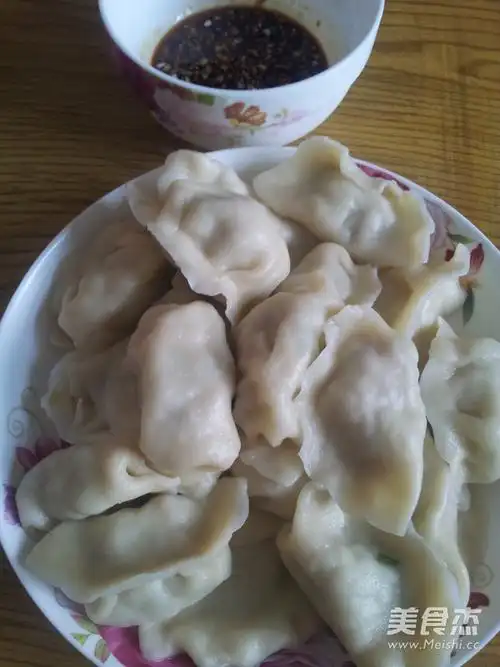 东北家常大馅饺子