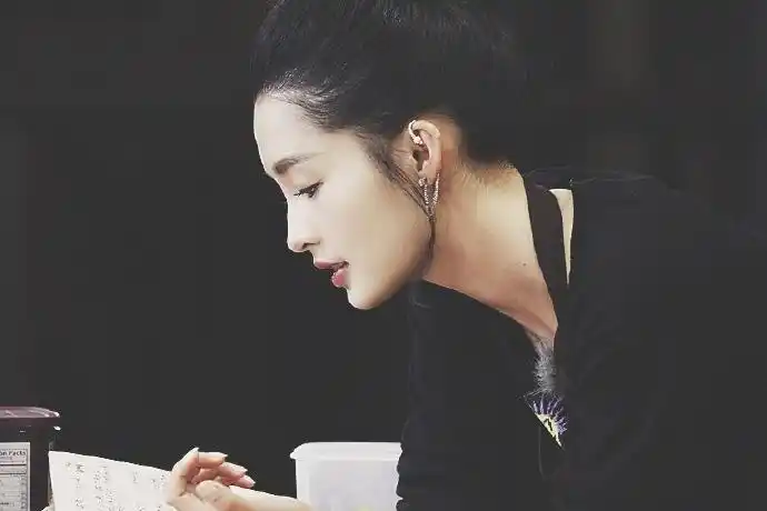 森系少女养成册 12法则教你做"森女"