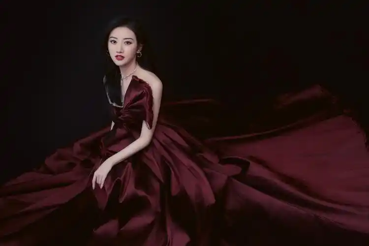 景甜车厘子长裙,高清图片,壁纸-桌面城市