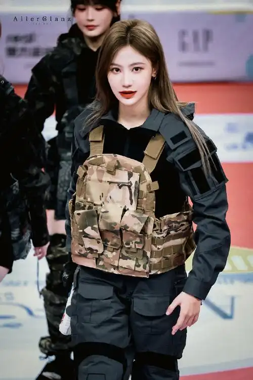 袁一琦cfbdsir2149个人巡演##袁一琦首张个人实体ep风向##袁一琦原创