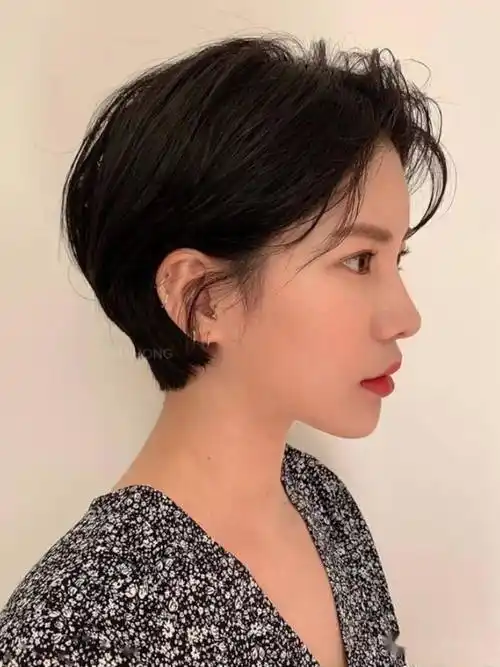 2021巨火网红超a超短发定型烫