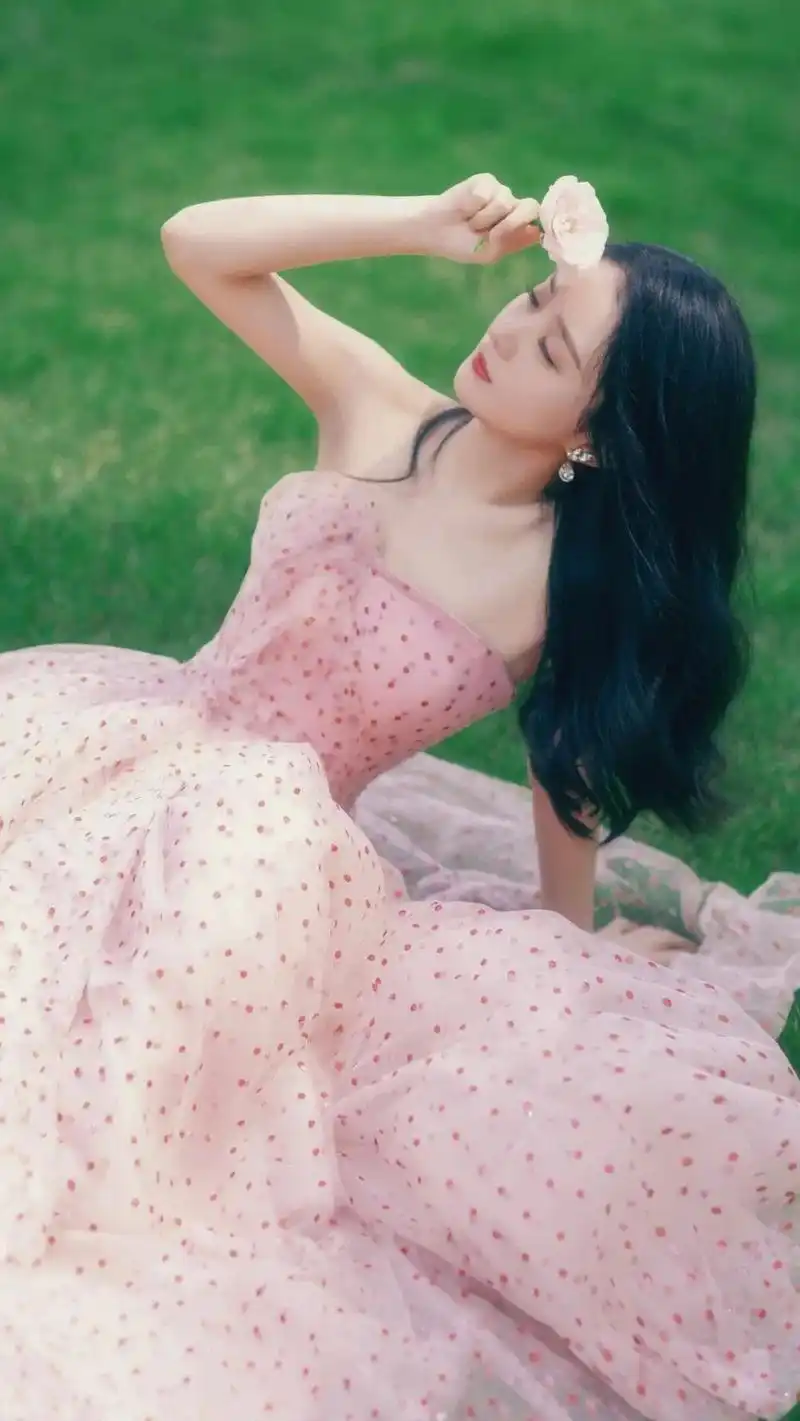 原创赵丽颖绝美全面屏高清壁纸来了颖火虫们快快来收藏哦