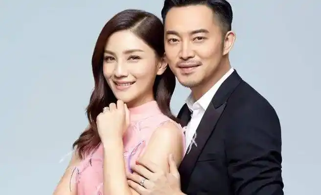 中专毕业惨遭网友群嘲,胡可崩溃哭诉后悔结婚_军艺_电视剧_角色