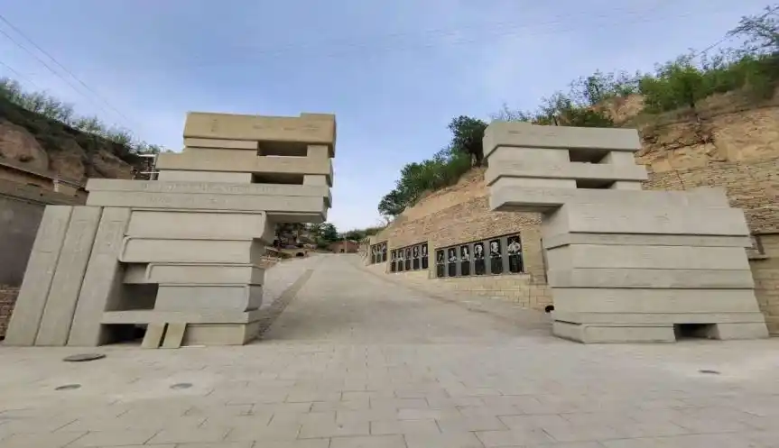 吴堡柳青文化园开园了