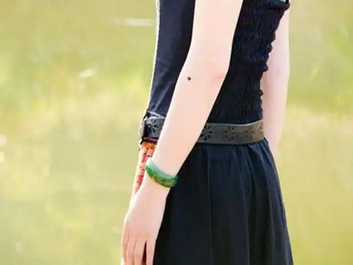 手臂长痣意味着什么手臂长痣到底如何