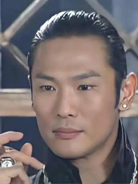 杜德伟年轻的时候有多帅#原来他就是第八号当铺的老板,就说为什么