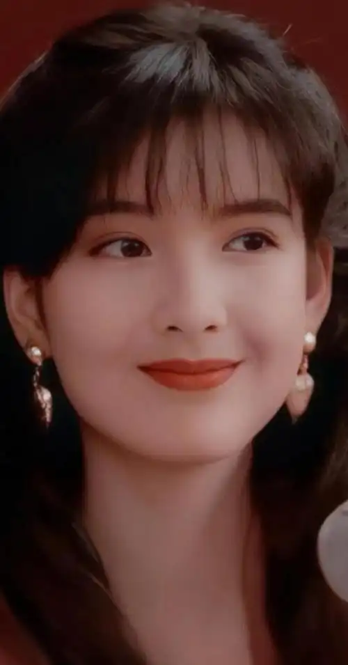 永远的玉女掌门人周慧敏曾经是多少男人的梦中情人