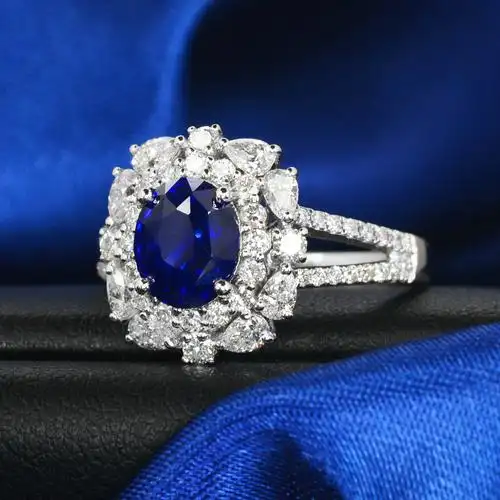 2.08克拉 18k金天然无烧皇家蓝蓝宝石戒指 颜色好 精致款式9759