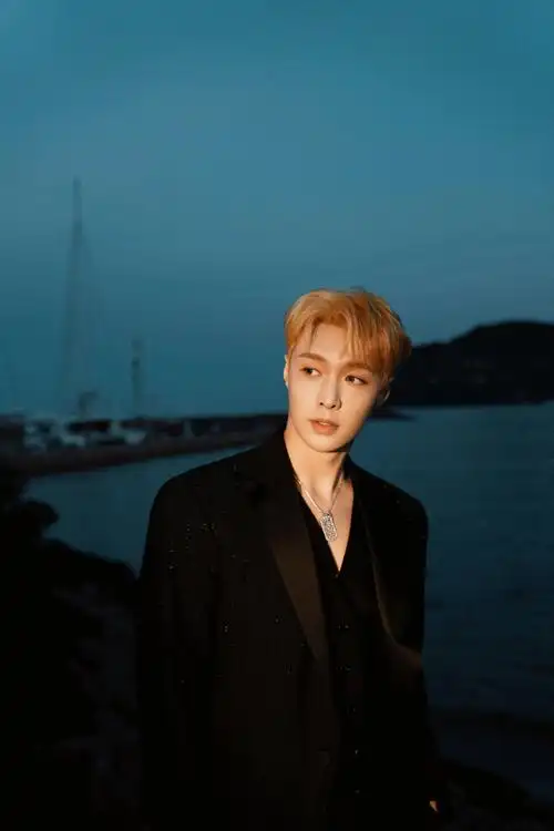 张艺兴出席戛纳电影节##qeelin全球品牌代言人张艺兴