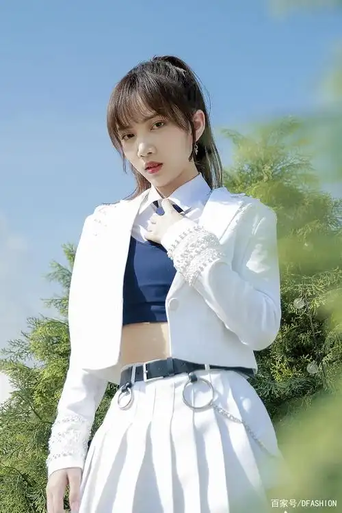 《创造营2020》主题曲考核后,首发七人成团位学员风尚美照