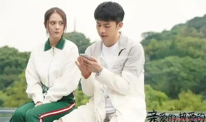 亲爱的热爱的小说番外开车据悉,《亲爱的热爱的》番外结局中,韩商言向