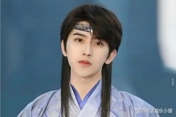 蔡徐坤破茧成蝶复出背后的神秘力量