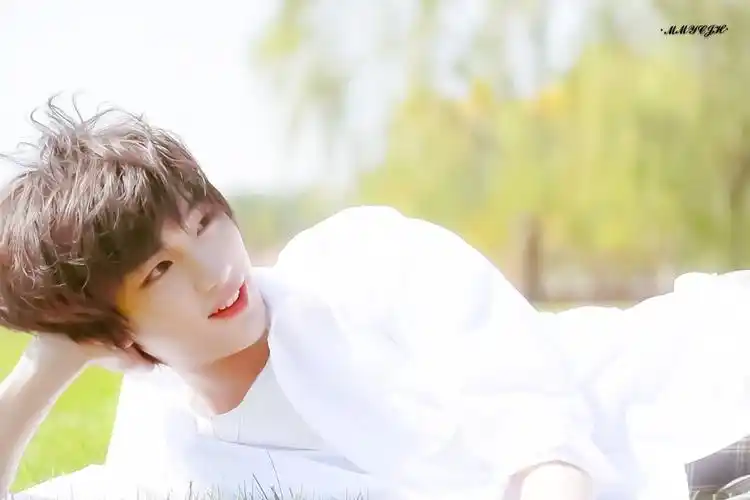 丁程鑫 - 堆糖,美图壁纸兴趣社区