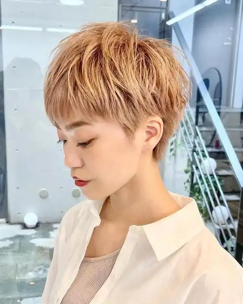 女士短发别乱剪最火的还是这4种剪完就是不一样