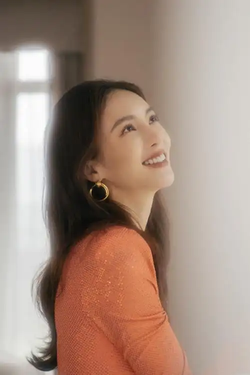 姐姐也太美了叭!金晨