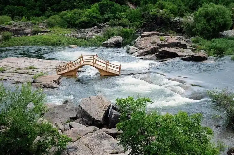 镜泊峡谷风景区(镜泊峡谷风景区)_石塘网