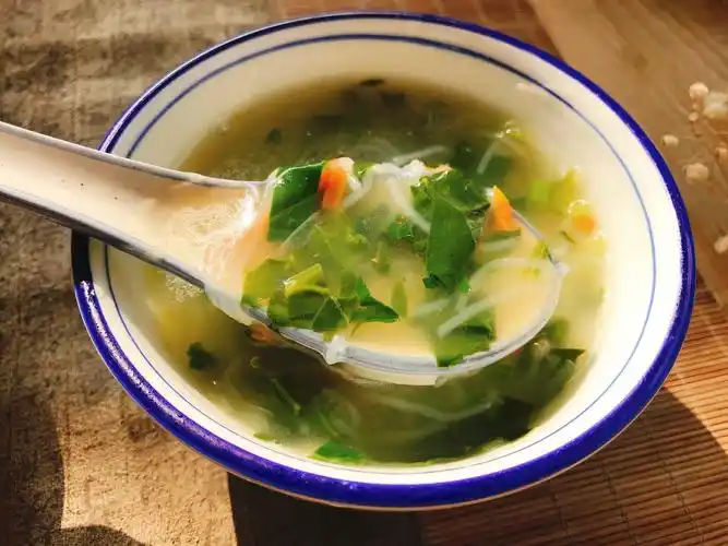 菠菜粉丝汤