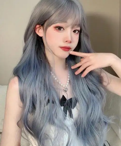 夏季发色推荐雾灰蓝色