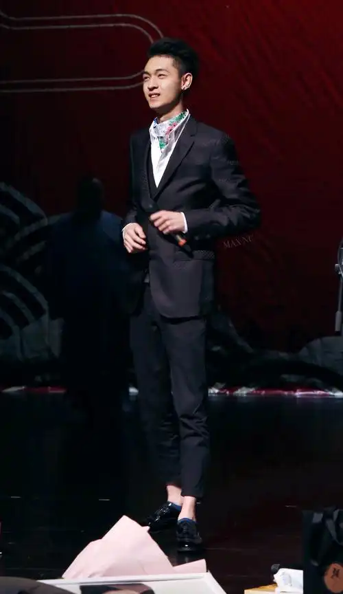 【秦霄贤】团宠是怎样练成的 29