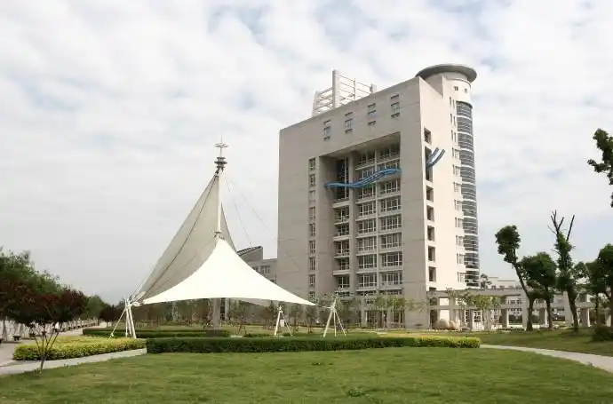 湖州师范学院求真学院校园照片_95885