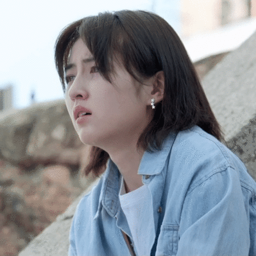 林朝夕说成长要学会妥协##张子枫哭戏感染力好强