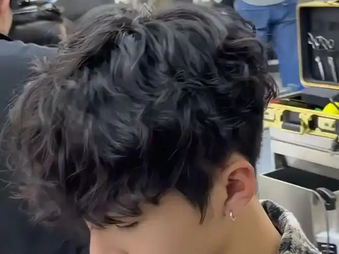 男士必烫束状纹理烫|||||男生推荐超帅发型|||男士必烫束状纹理烫