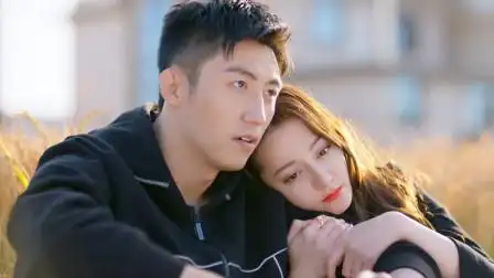 热巴撒娇卖萌求和好,黄景瑜立马抱住,这也太甜了