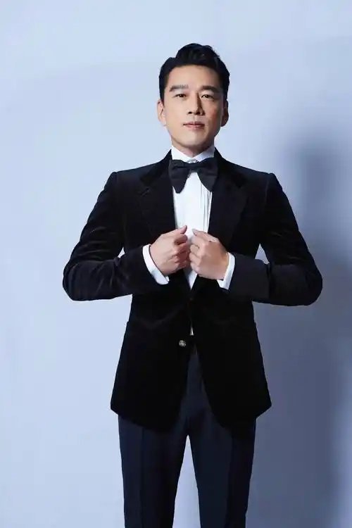 演员王耀庆,为了省房租娶了房东的女儿,结婚20年零绯闻_郭晏青_时候