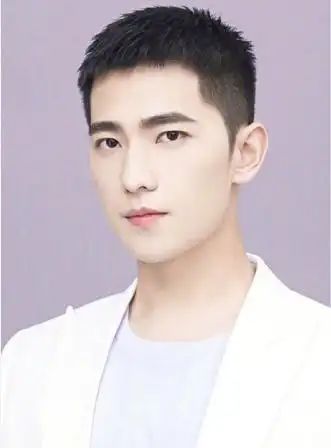 敢于掀起刘海的才是勇士.这么多明星都是寸头造型谁最帅气呢?