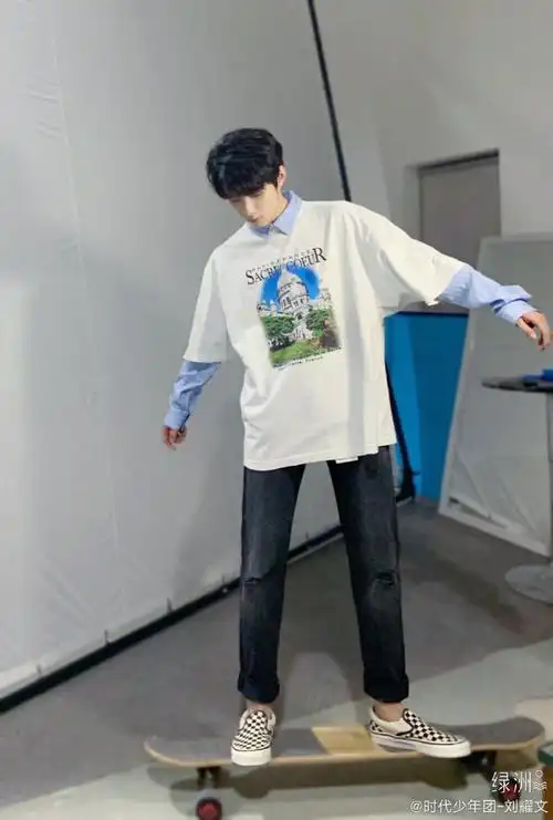 刘耀文 - 堆糖,美图壁纸兴趣社区