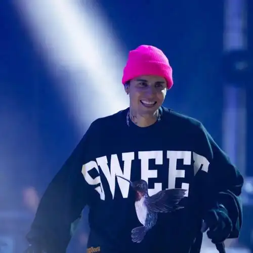 比伯#贾斯汀比伯  #头像分享  #头像  #分享  #男生头像