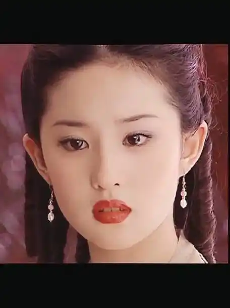 刘亦菲的白秀珠,那个年龄独有的娇憨与灵动