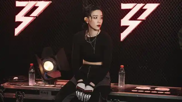 李斯丹妮:做小孩很快乐,但长大更好