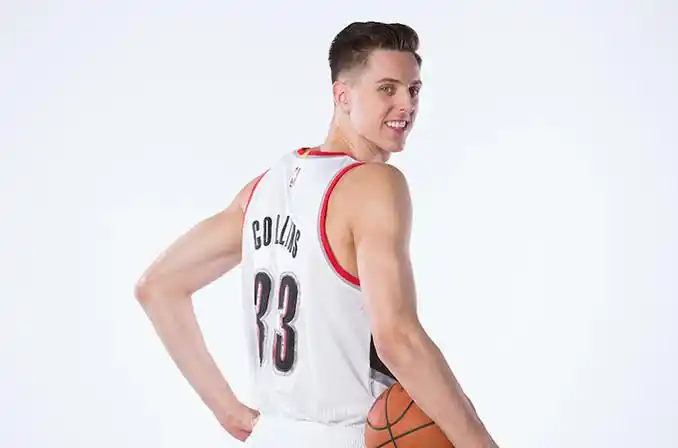 扎克科林斯很高兴所有人都找回了节奏